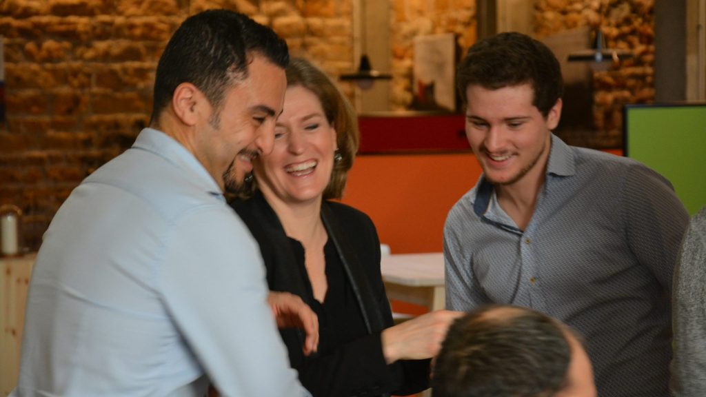 Lyon : développer ses compétences professionnelles avec l’improvisation