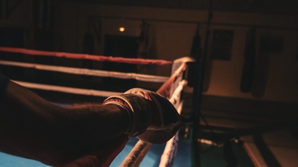 Movember : Cyril Benzaquen, champion de kickboxing engagé