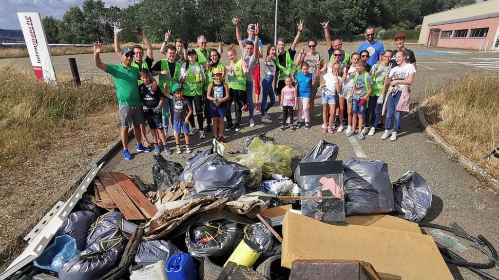 Qui nettoie si ce n’est toi ? L’asso qui se mobilise face aux déchets