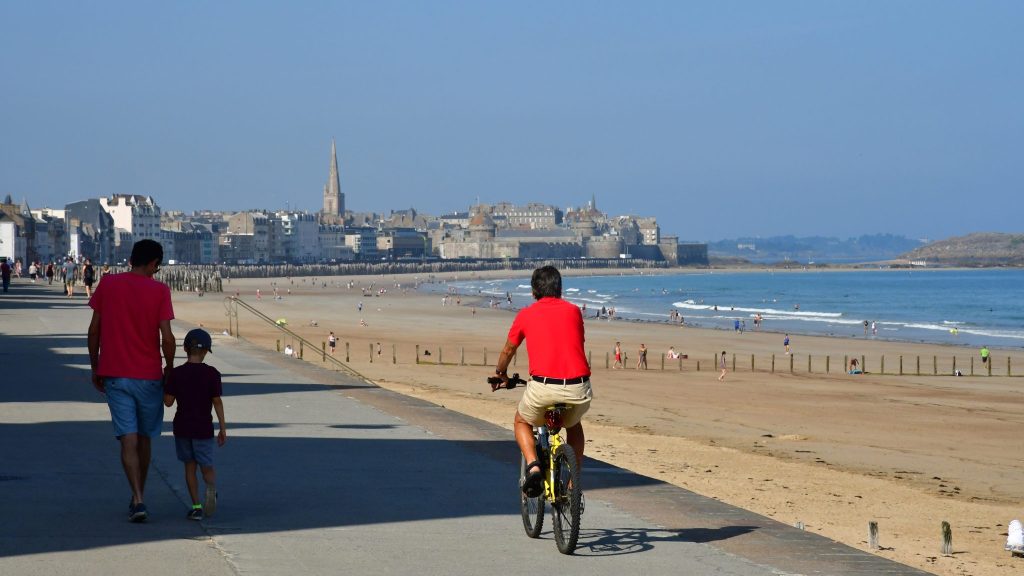 Saint-Malo : une rando à vélo géante pour le climat