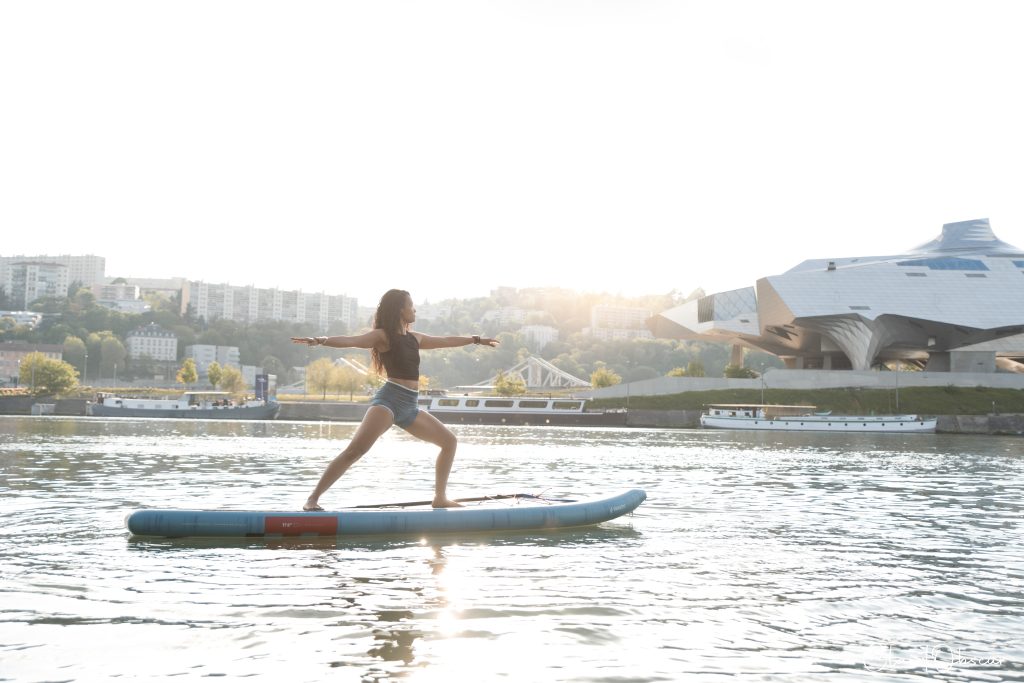 Lyon : Se Challenger lors d’un cours de Yoga Paddle