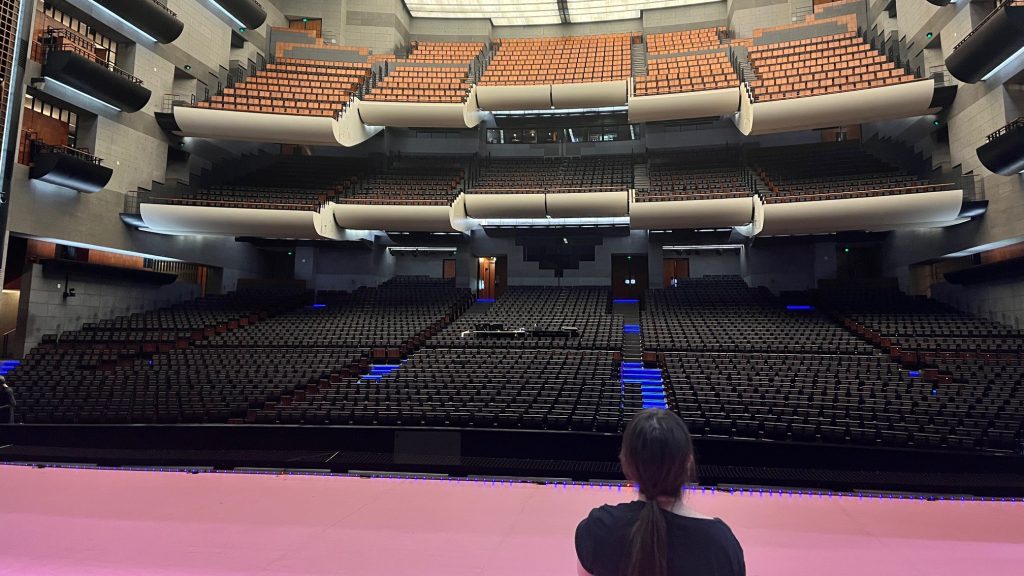 Paris : en immersion au service machinerie de l’Opéra Bastille