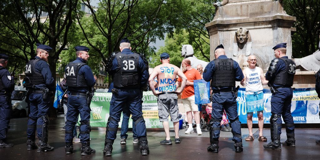 Cyclonue : pédaler nu pour sensibiliser aux enjeux climatiques