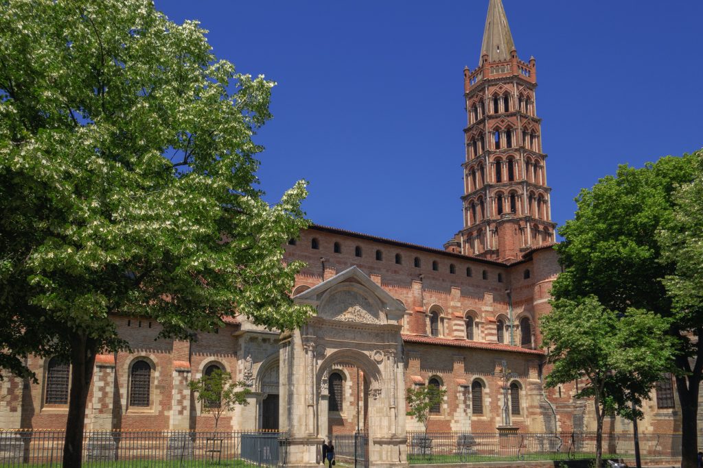 Toulouse, la basilique Saint Saturnin, l'une des basiliques romane la mieux conservée d'Europe.
