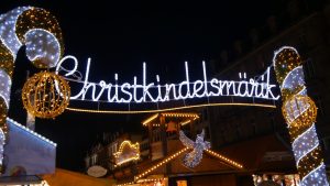 Le marché de Noël de Strasbourg, son sapin et des traditions