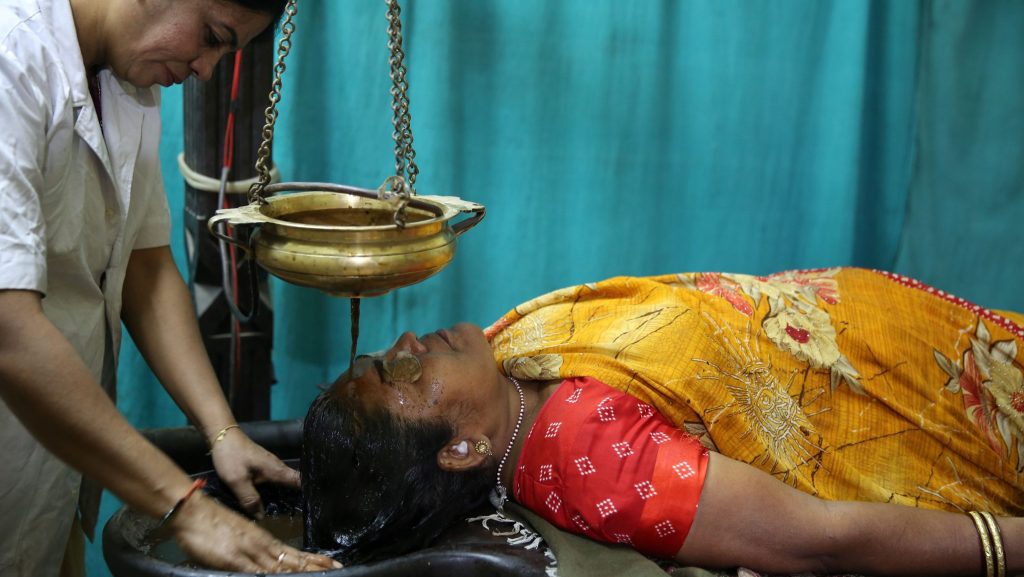 Inde : le Centre Sambhavna soigne les victimes oubliées de Bhopal