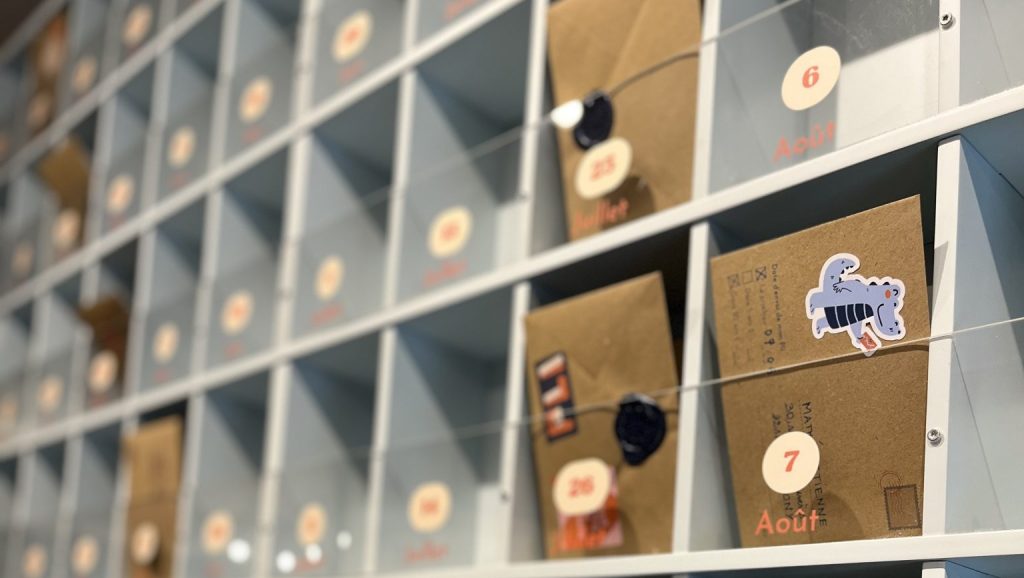 Testé et approuvé : le Café Pli à Paris, premier café à lettres français