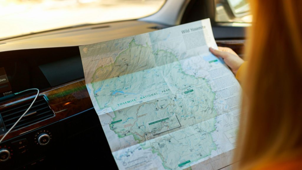 Auvergne : il collectionne plus de 16 000 cartes Michelin