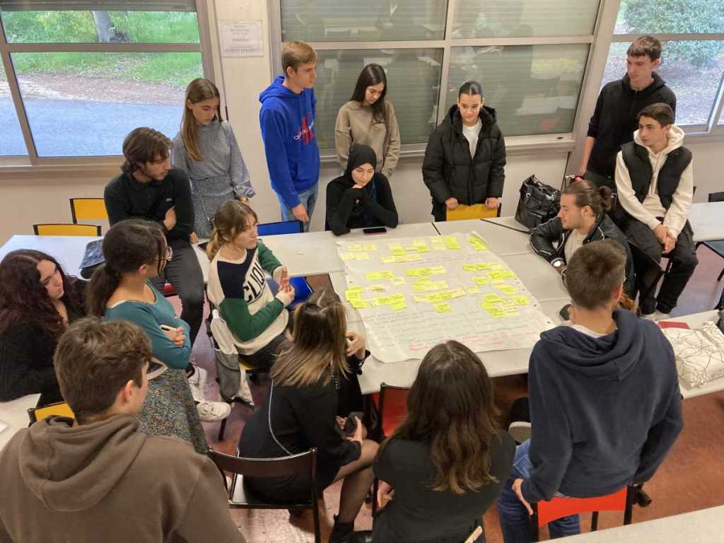 Lit Up veut révéler les talents et le pouvoir d’agir des jeunes dans la société