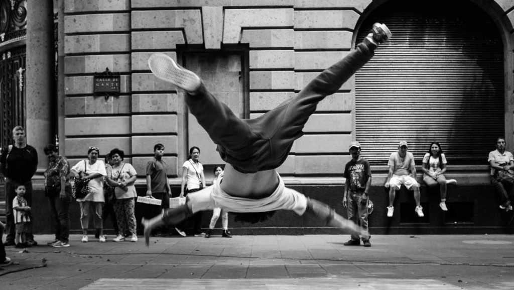 À Marseille, le breaking pour l’inclusion et contre les préjugés