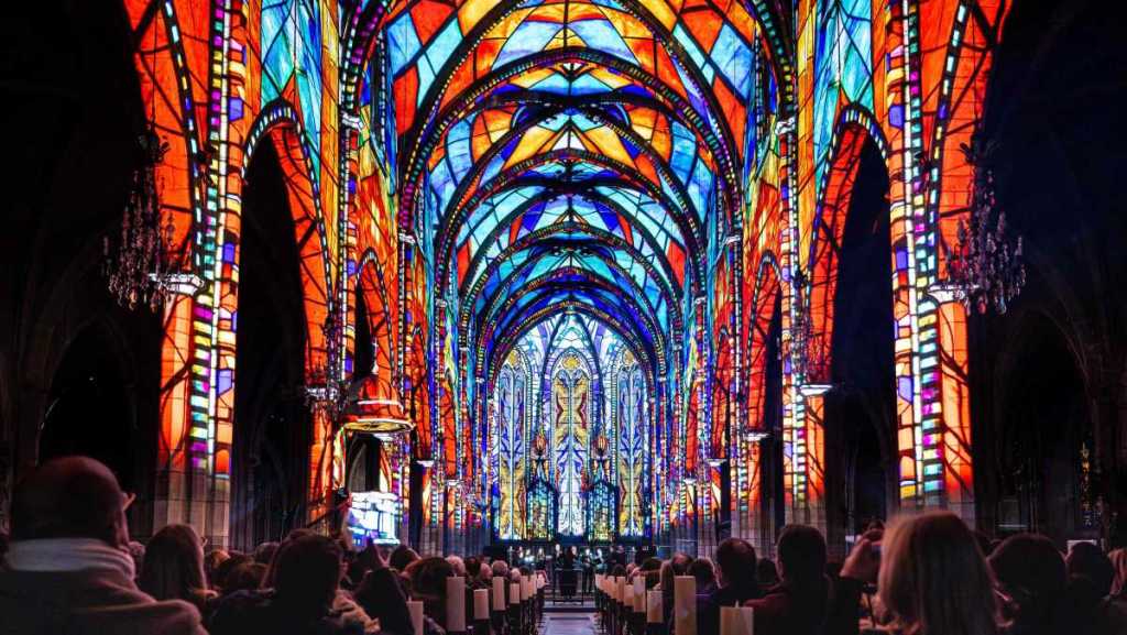 Luminiscence illumine l’histoire des bâtiments sacrés de France