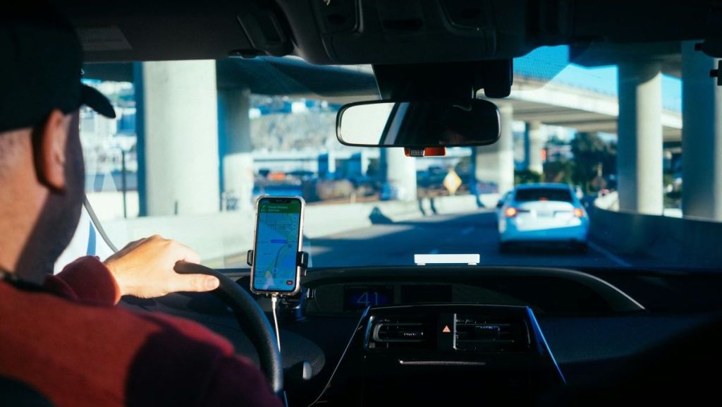 Karos, une solution de covoiturage pour se rendre au travail