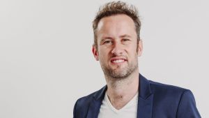 Réussir à recruter et à garder ses salariés, par Julien Leclercq
