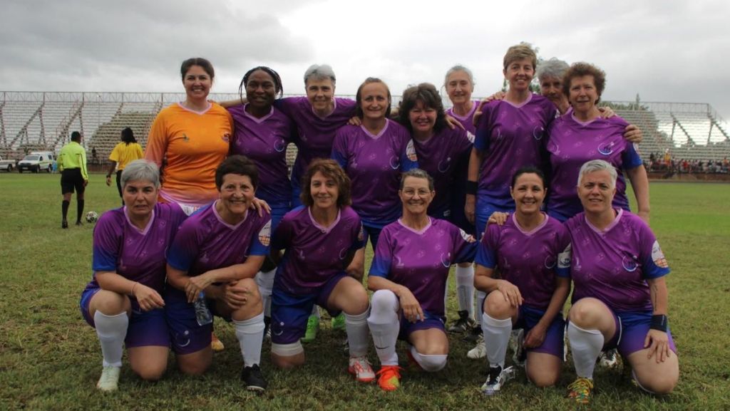 Les Z’amies Foot, vice-championnes de la Coupe du monde des mamies