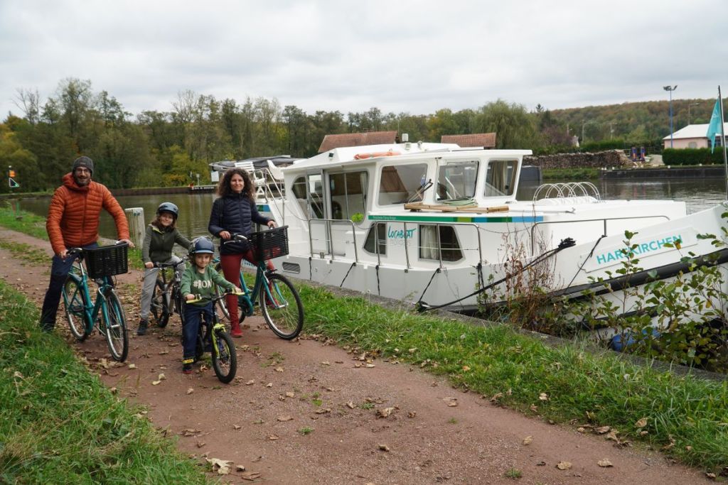 Vacances : à quoi faut-il penser pour partir à vélo en famille ?