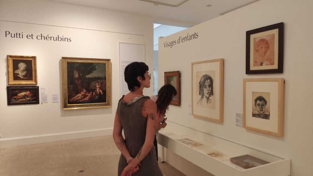 Bordeaux : “Récits d’enfance”, une exposition à voir et à écouter