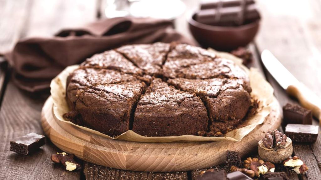 Ce gâteau au chocolat ultra-moelleux contient un ingrédient secret que personne n’imagine