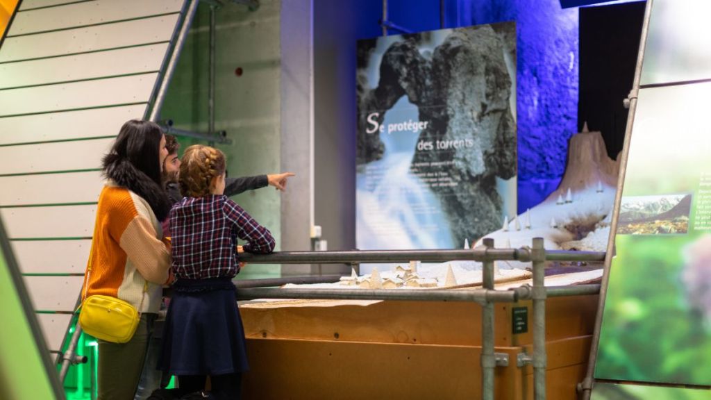 Chambéry : comprendre les multiples facettes de la montagne à la Galerie Eurêka