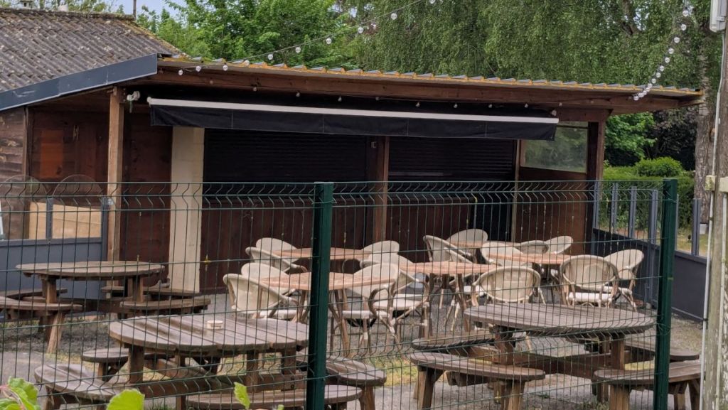 Changement de vie : ils rachètent un camping dans le Nord