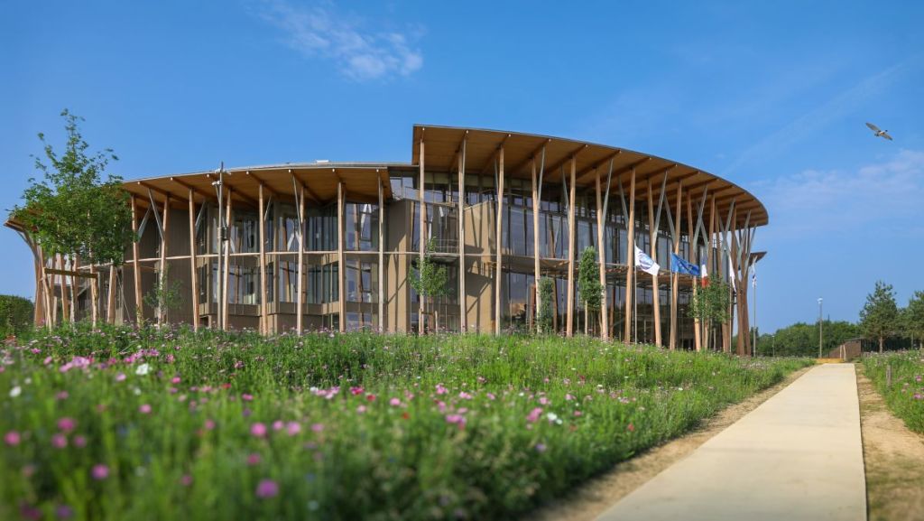 Gironde : le nouveau siège social international de Ceva inauguré à Libourne