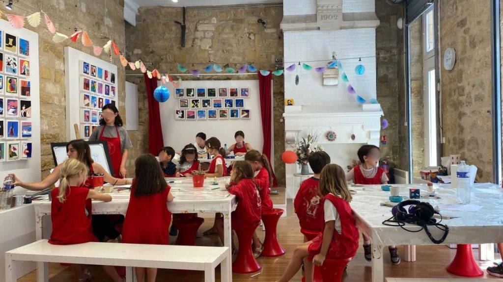 La Petite Académie : L’épanouissement des enfants par l’art et la créativité