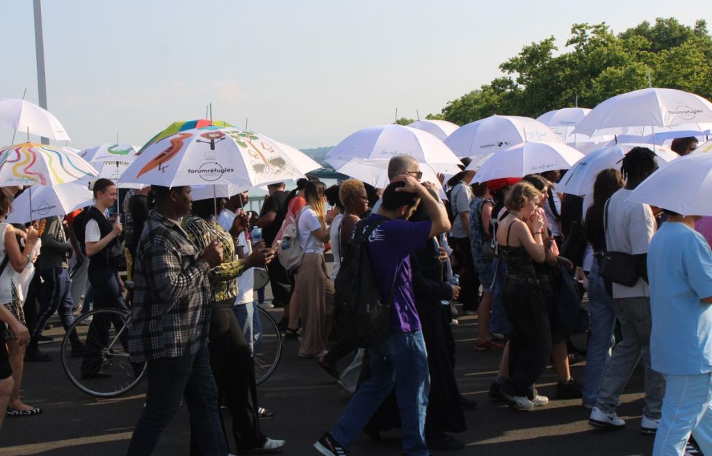 Lyon : la Marche des Parapluies met à l’honneur les réfugiés
