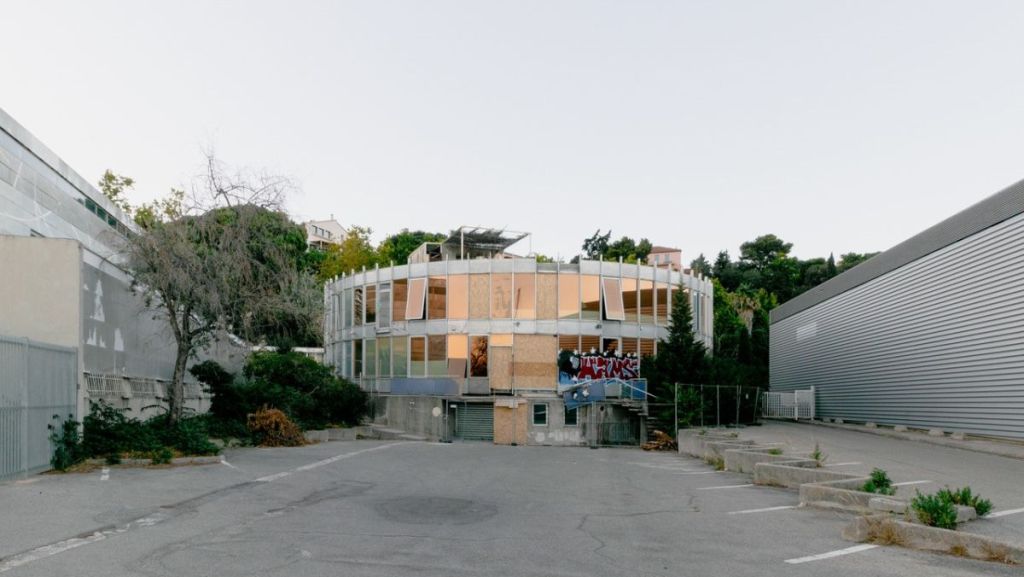 À Marseille, des citoyens se mobilisent pour sauver « le camembert » de Cousteau