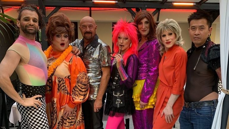 Paris : l’Artishow, le dernier cabaret transformiste de la capitale