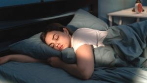 Femme qui dort