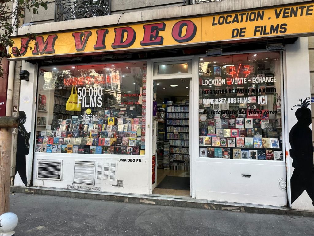 JM Vidéo : un vidéoclub parisien en péril, soutenez-le !