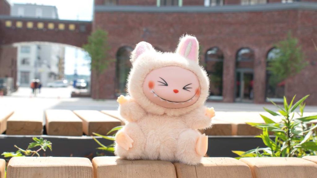 Le phénomène labubu : pourquoi les ados se les arrachent ?