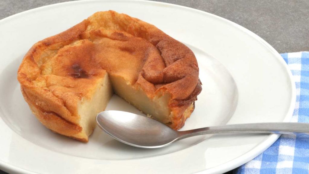 Le far breton n’a jamais été aussi fondant : beurre salé, texture flan‑gâteau, et un goût d’enfance irrépressible