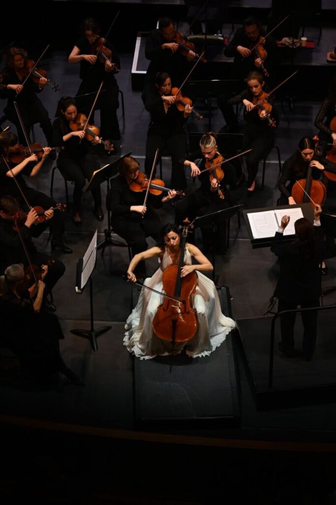 La musique en partage : rencontre avec la violoncelliste Astrig Siranossian