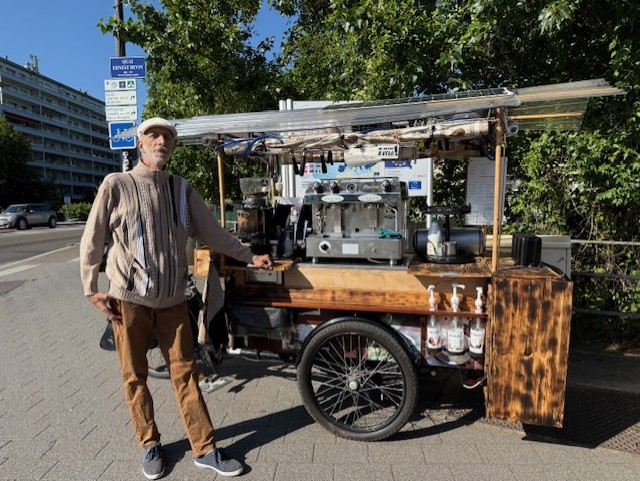 Strasbourg : quand le café arrive à vélo et crée du lien