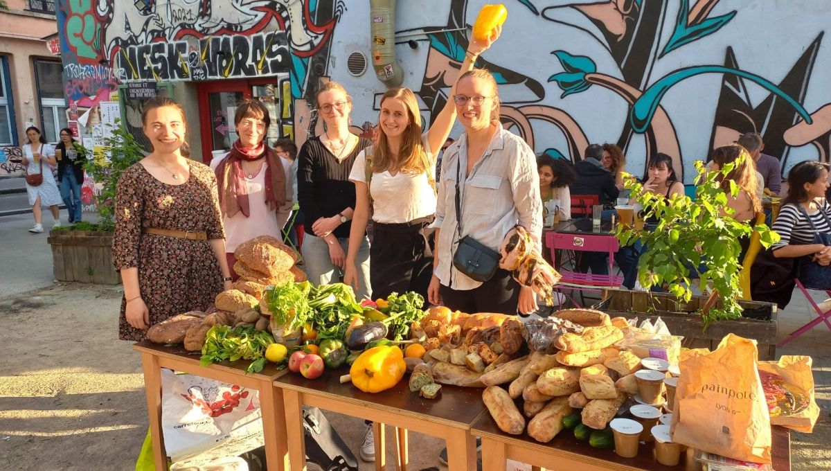 Lyon : Les Éco-Charlie à la rescousse des invendus alimentaires