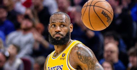 Le basketteur LeBron James.