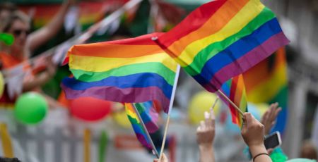 Fièr.e d’être une personne LGTQI+ dans les quartiers populaires