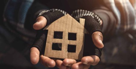 Iglou, l’abri d’urgence qui sauve la vie des sans-domicile