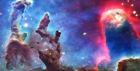 image de l'univers et des piliers de l création