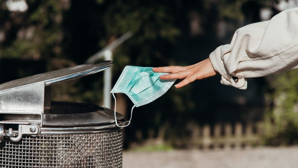 recycler masques en matériel scolaire