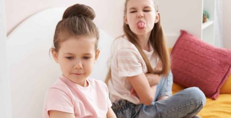 Visuel qui représente des enfants mauvais joueurs