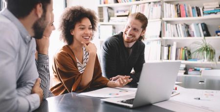 Le slow working est à mettre en application en particulier dans le travail en équipe.