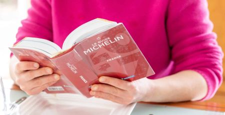 Le guide michelin.