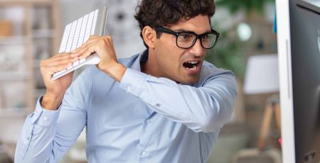Dire des gros mots serait bon pour la santé, P***** ça fait du bien