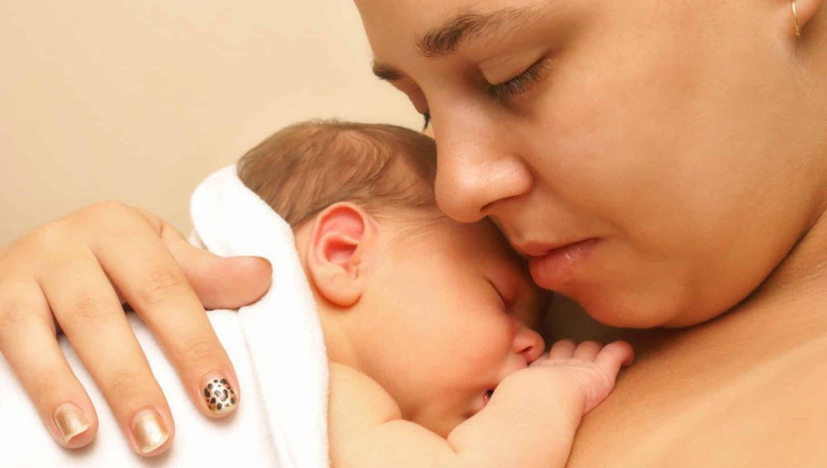 visuel représentant le peau à peau avec bébé