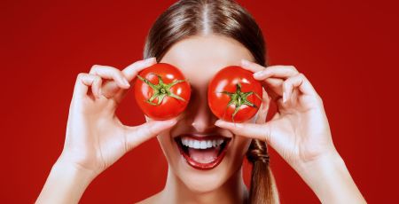 TOMATES