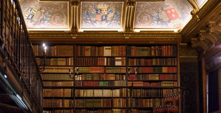 Adopter un livre pour le préserver au château de Chantilly