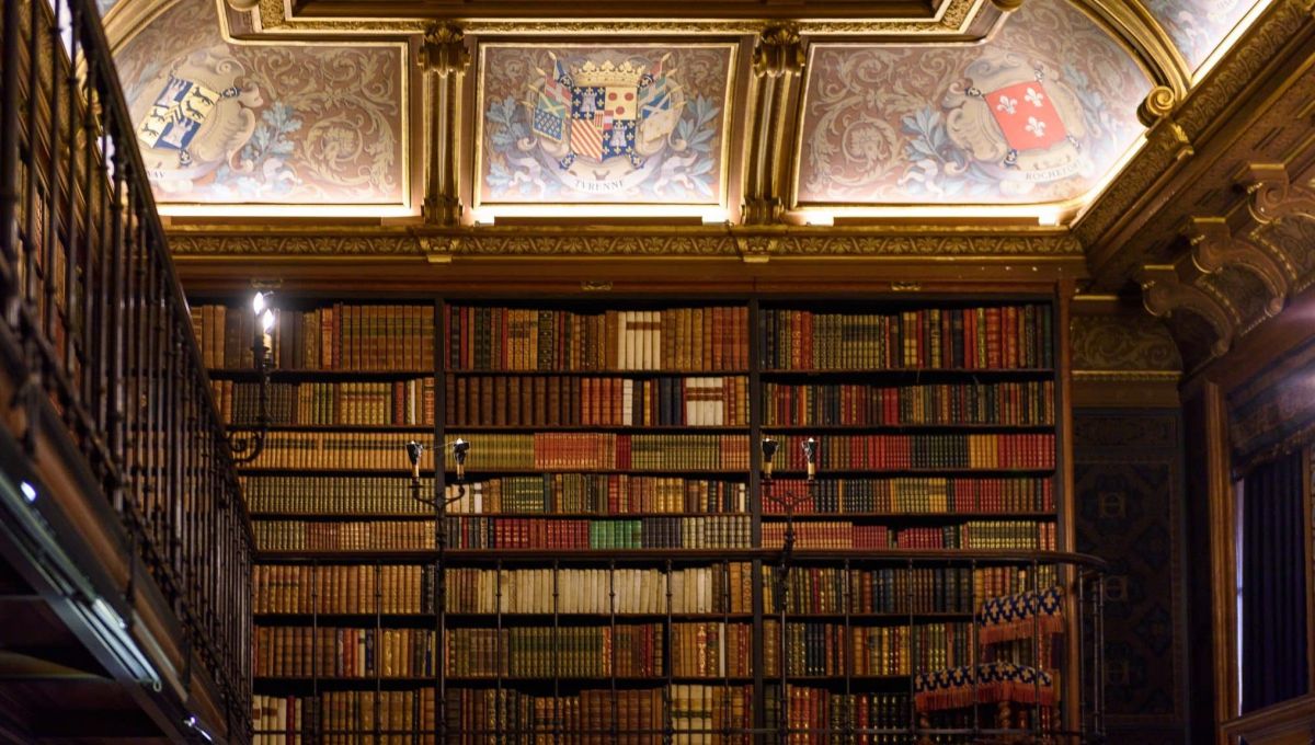 Adopter un livre pour le préserver au château de Chantilly