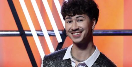The Voice : Qui est Awan, sur la sellette aux battles ?