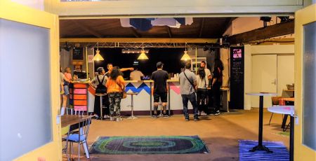 Se retrouver autour de la cuisine africaine avec l’Awazé Café